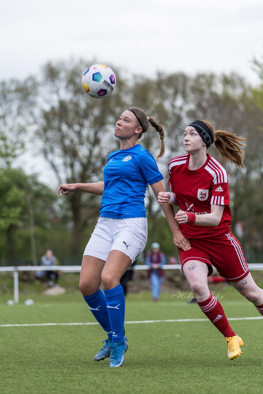 Bild 302 - F SV Wahlstedt - Holstein Kiel II : Ergebnis: 8:1